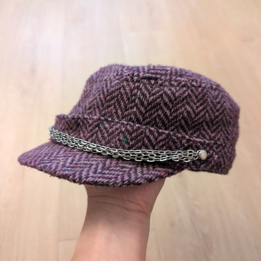 Billabong Purple Herringbone Tweed Newsboy Cap Chain Detail Women Hat